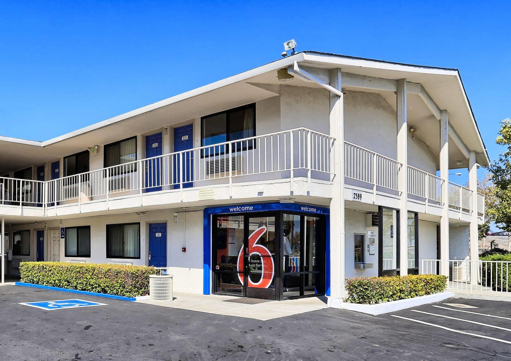 Park Inn By Radisson Walnut Creek Exterior foto