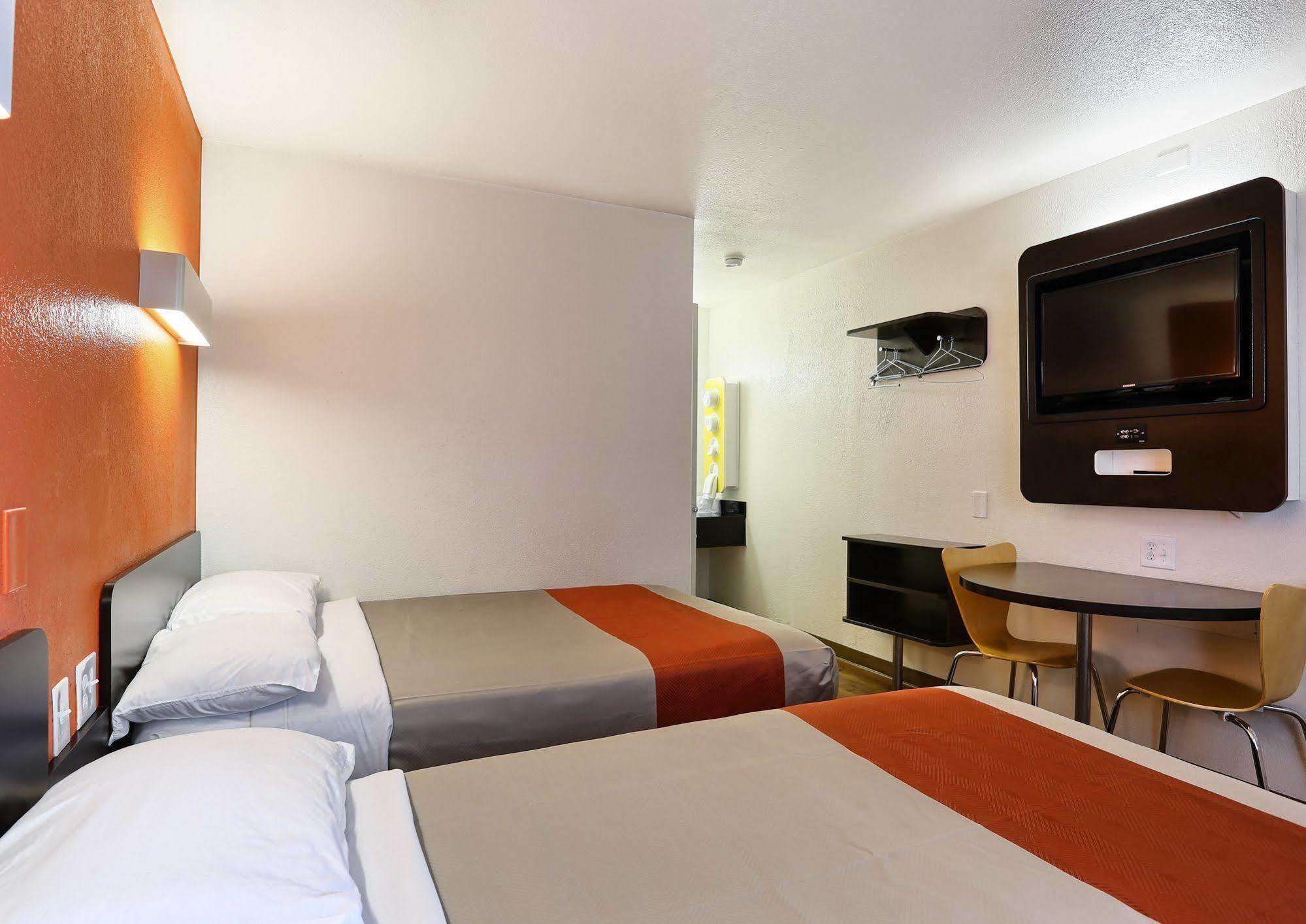 Park Inn By Radisson Walnut Creek Exterior foto