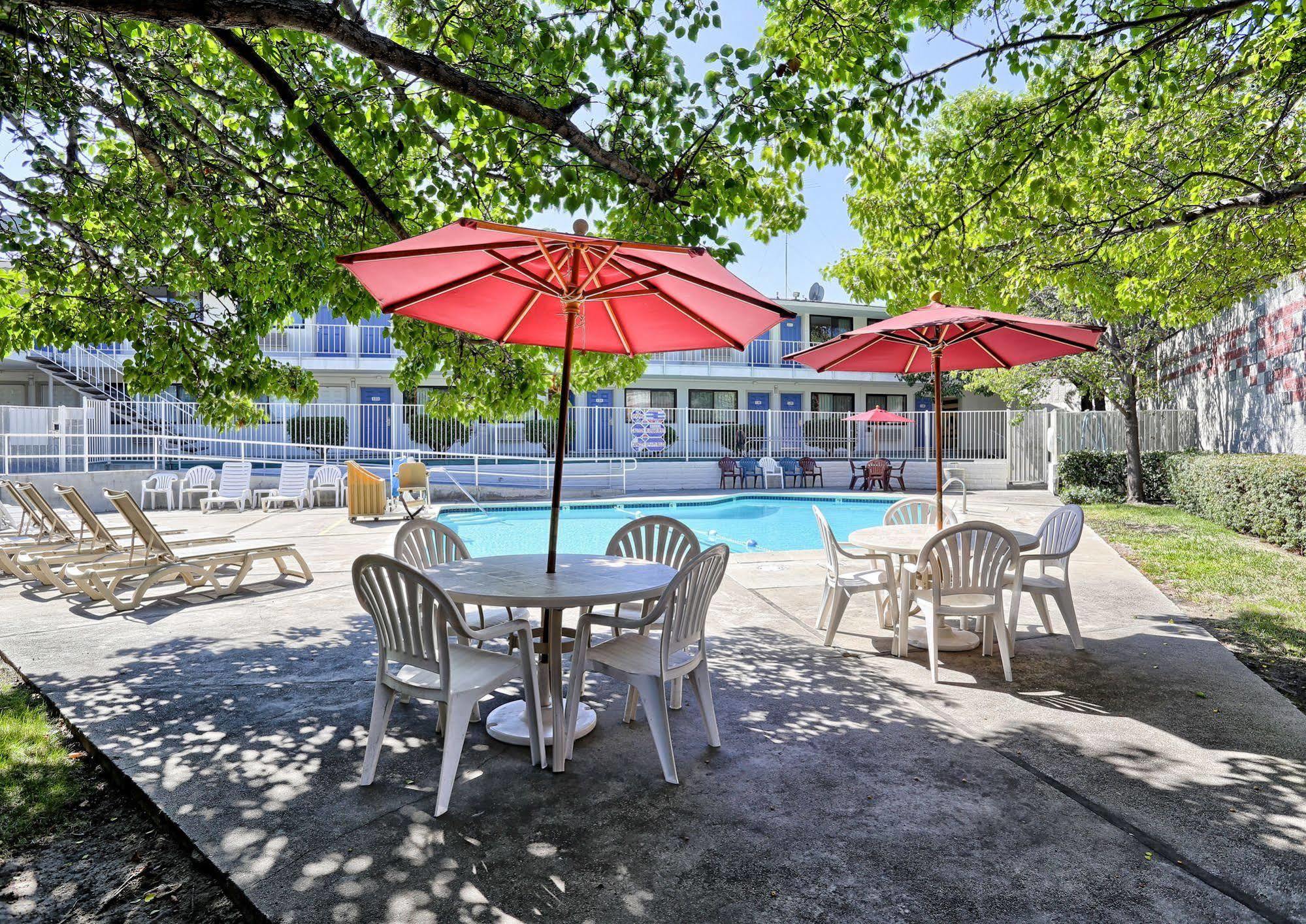 Park Inn By Radisson Walnut Creek Exterior foto